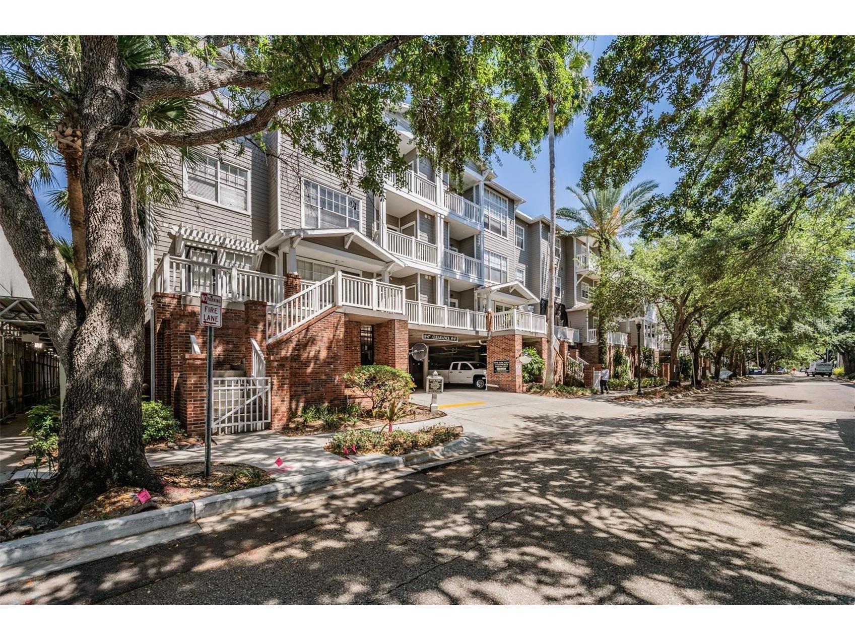 800 S Dakota Avenue #230 Tampa FL 33606 TB8498738 image1