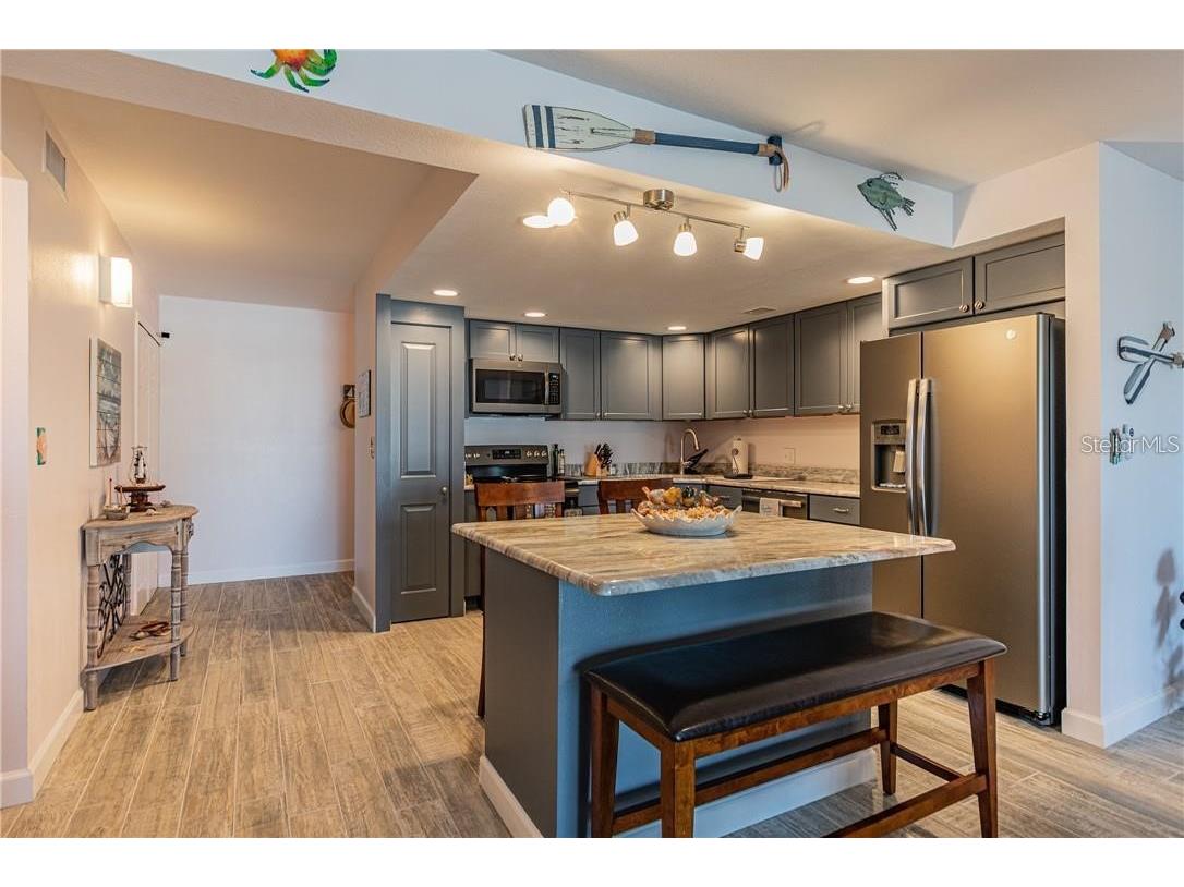 800 S Gulfview Boulevard #203 Clearwater FL 33767 TB8361827 image8