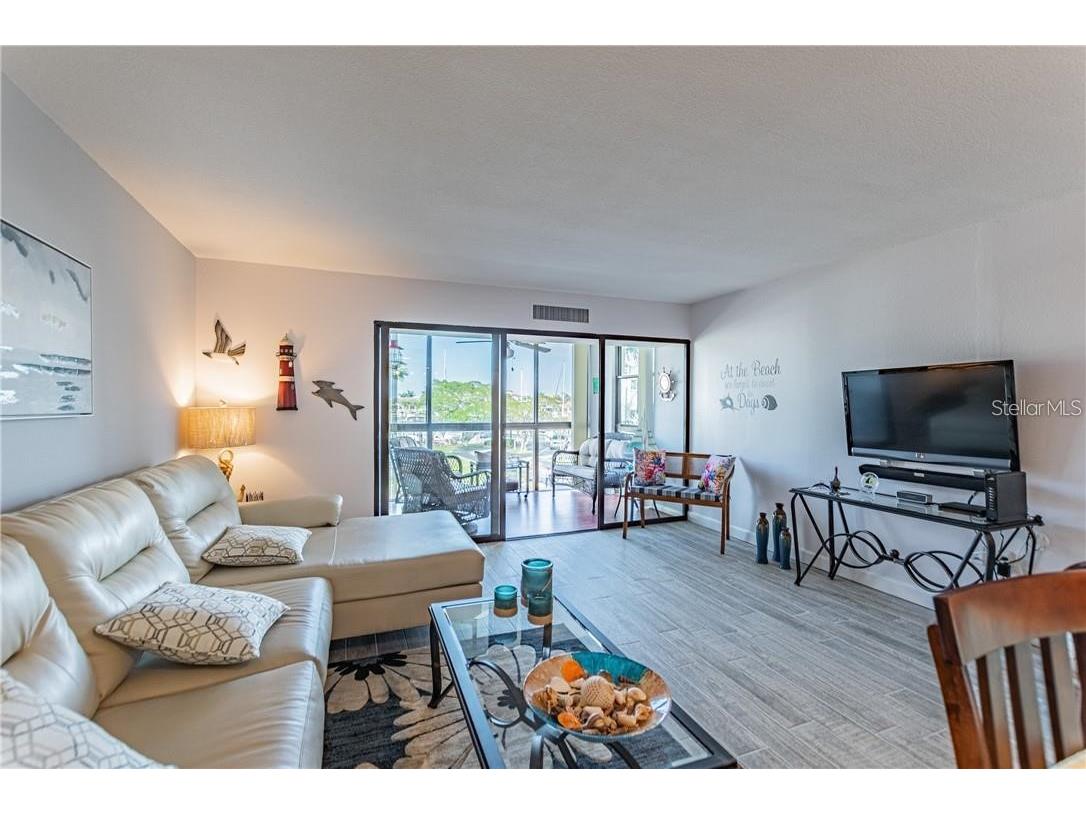 800 S Gulfview Boulevard #203 Clearwater FL 33767 TB8361827 image9