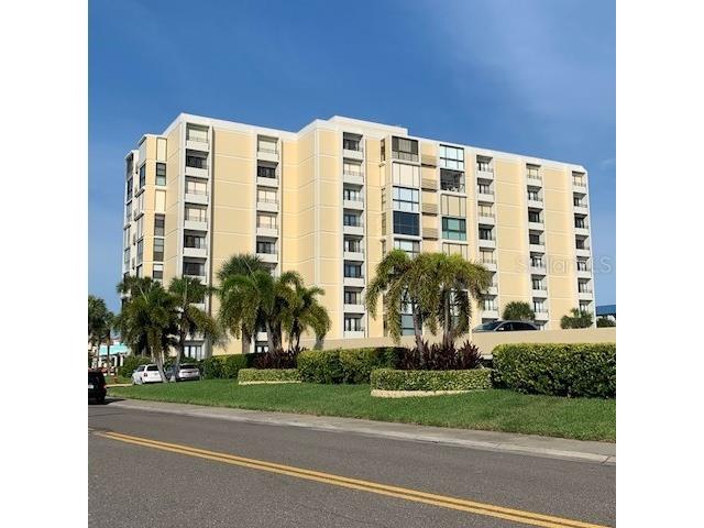 800 S Gulfview Boulevard #302 Clearwater Beach FL 33767 U8064692 image2