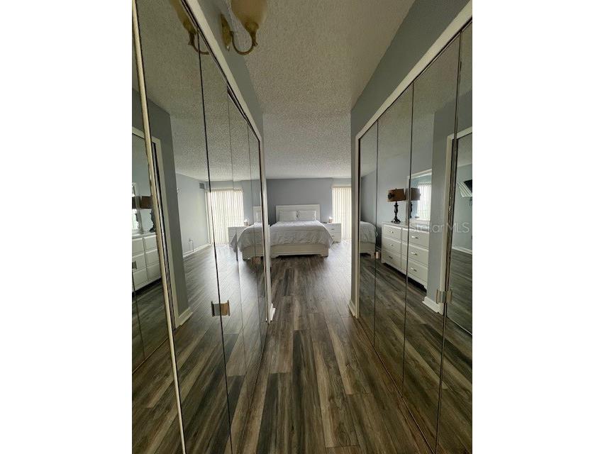 800 S Gulfview Boulevard #302 Clearwater Beach FL 33767 U8064692 image25