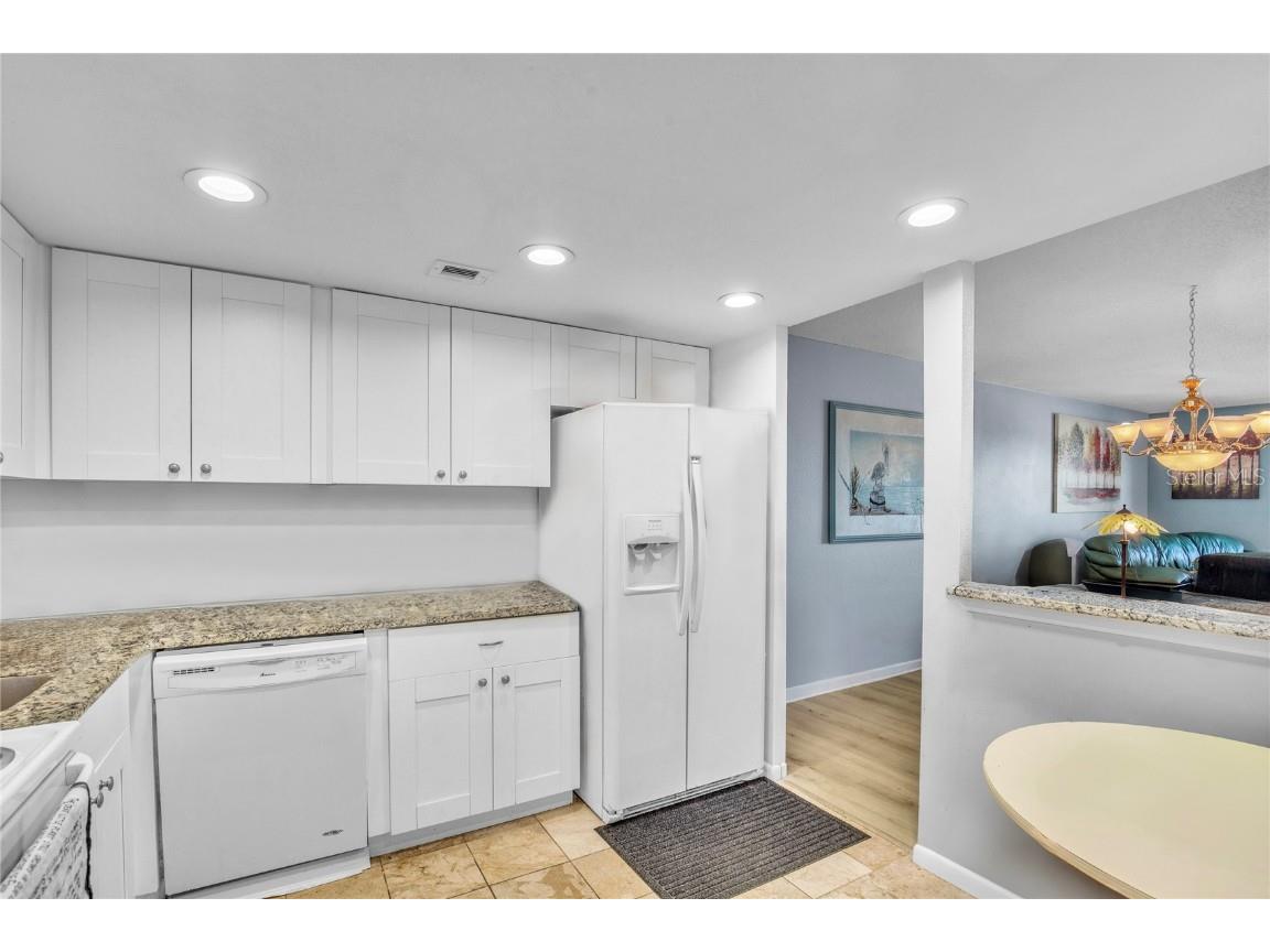 800 S Gulfview Boulevard #403 Clearwater Beach FL 33767 TB8346212 image11