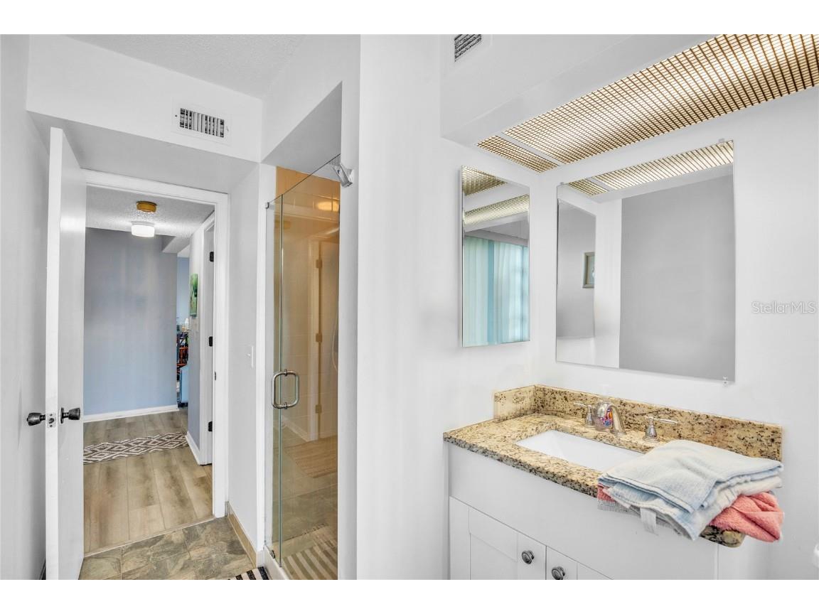 800 S Gulfview Boulevard #403 Clearwater Beach FL 33767 TB8346212 image23