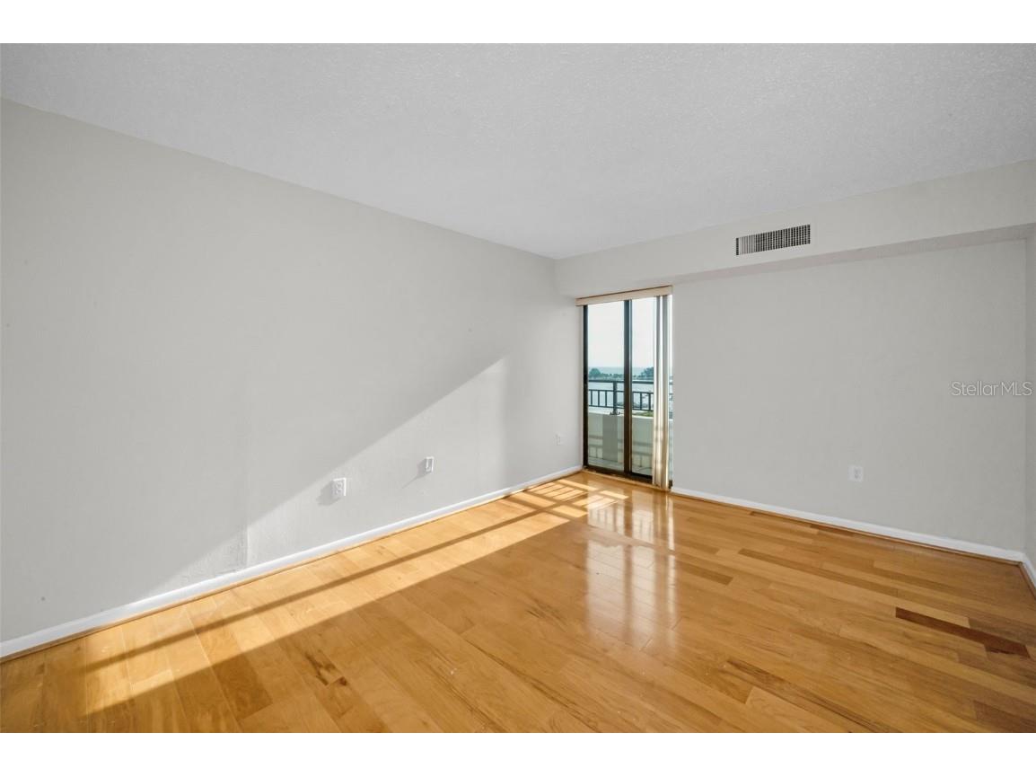 800 S Gulfview Boulevard #906 Clearwater FL 33767 TB8401578 image20