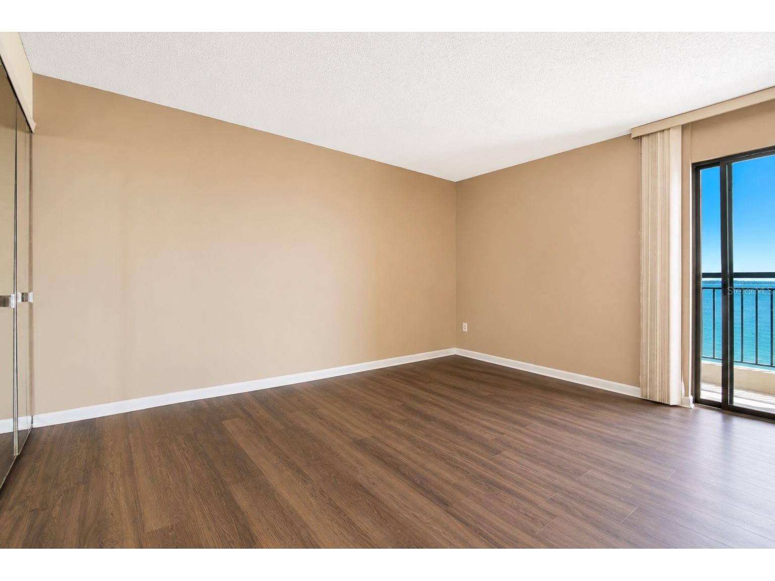 800 S Gulfview Boulevard #908 Clearwater Beach FL 33767 - CLEARWATER PASS TB8511703 image13