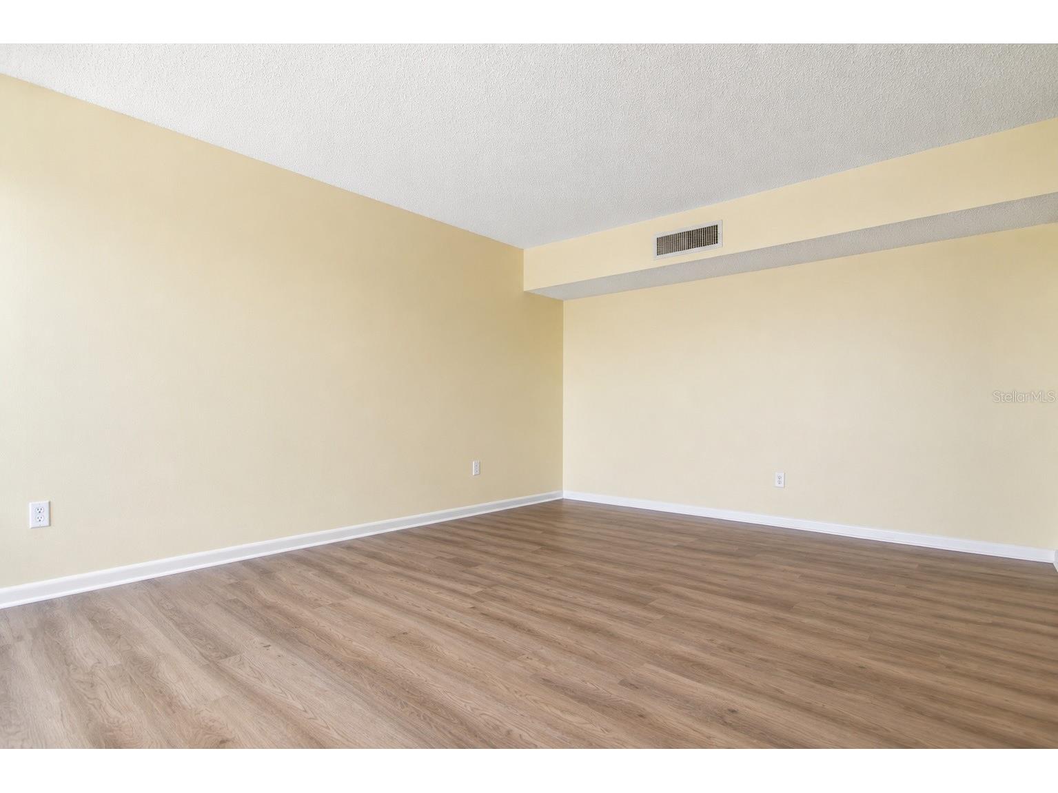 800 S Gulfview Boulevard #908 Clearwater Beach FL 33767 - CLEARWATER PASS TB8511703 image20