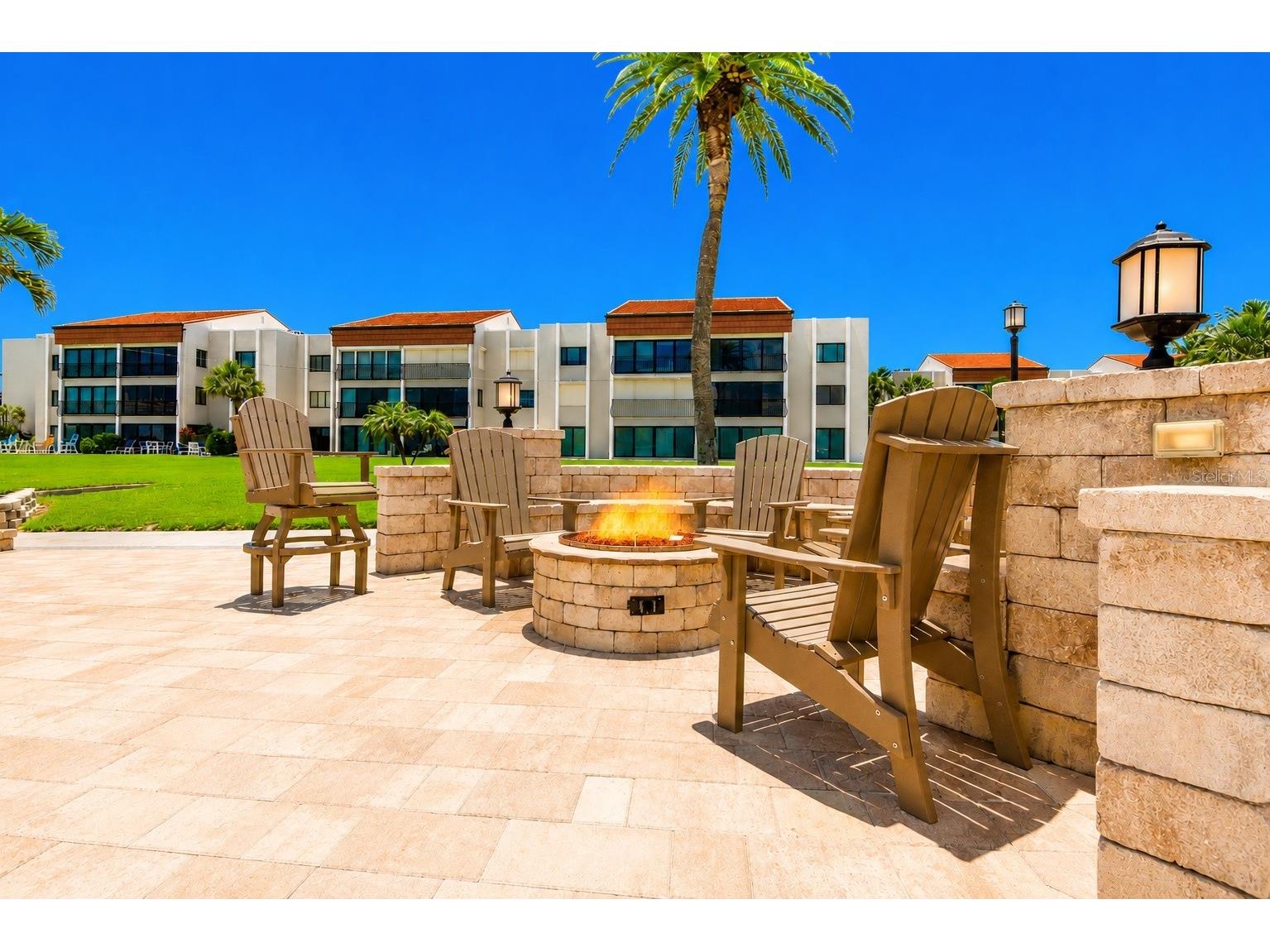 800 S Gulfview Boulevard #908 Clearwater Beach FL 33767 - CLEARWATER PASS TB8511703 image38