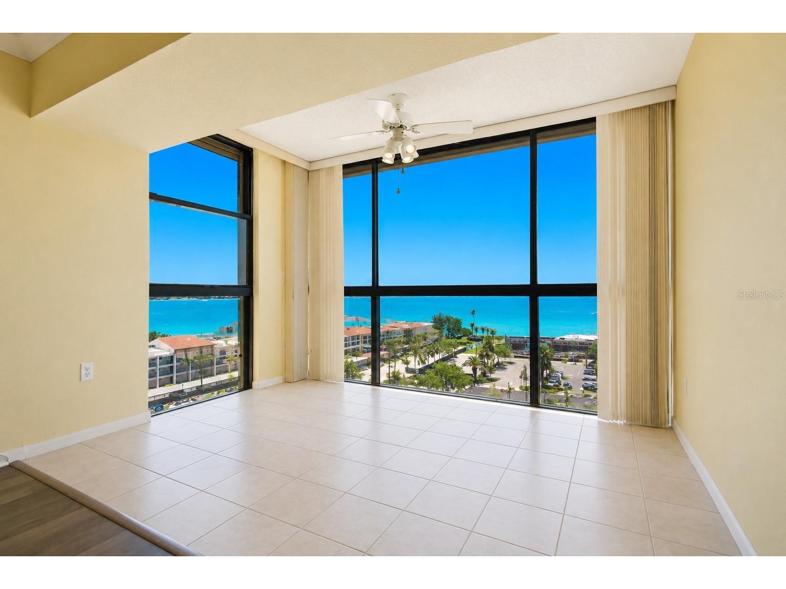 800 S Gulfview Boulevard #908 Clearwater Beach FL 33767 - CLEARWATER PASS TB8511703 image4