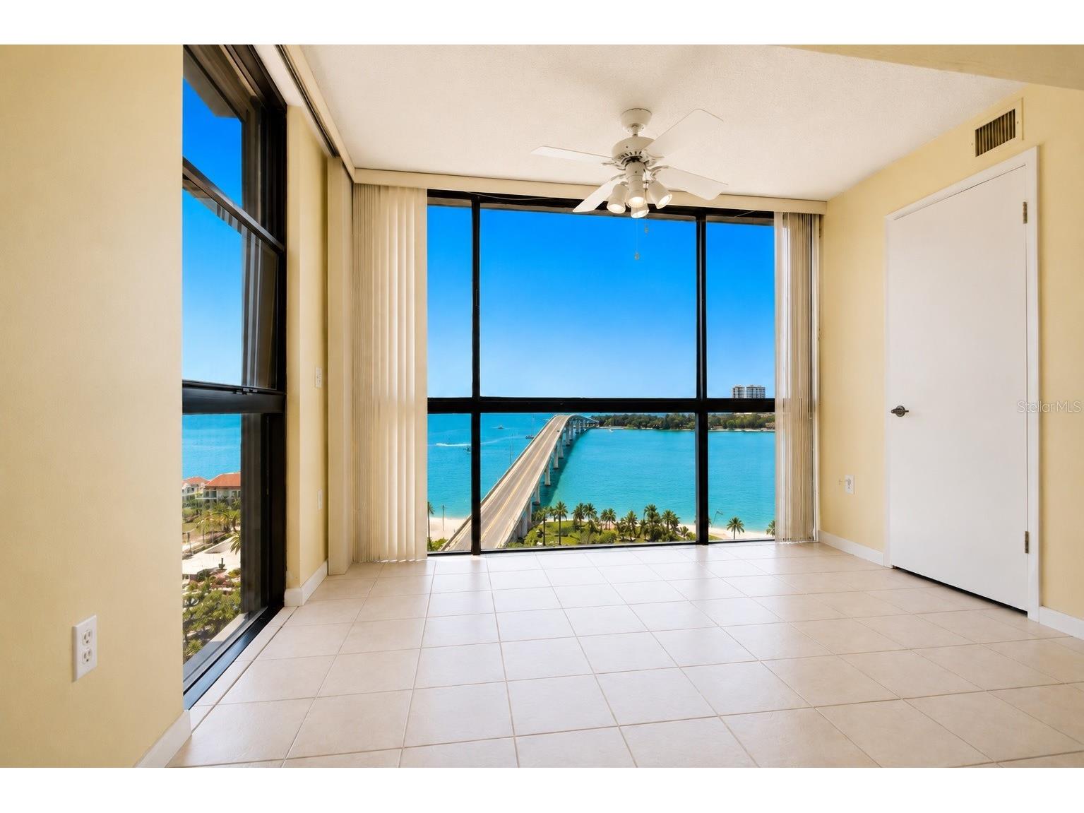 800 S Gulfview Boulevard #908 Clearwater Beach FL 33767 - CLEARWATER PASS TB8511703 image5