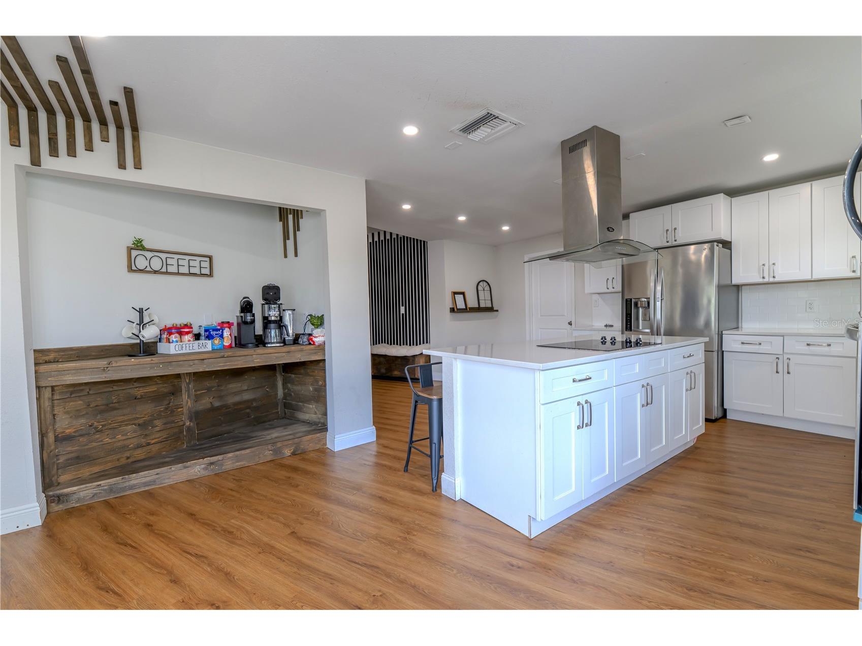 800 S Keene Road Clearwater FL 33756 TB8507584 image10