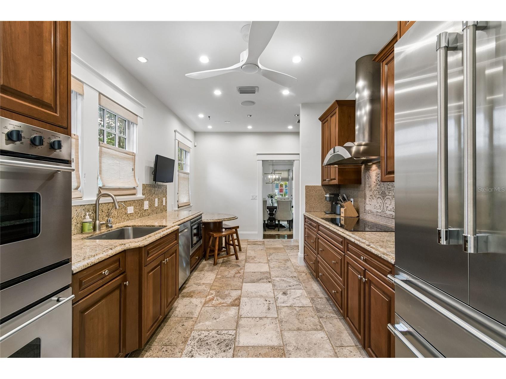 800 S Packwood Avenue Tampa FL 33606 TB8526261 image16