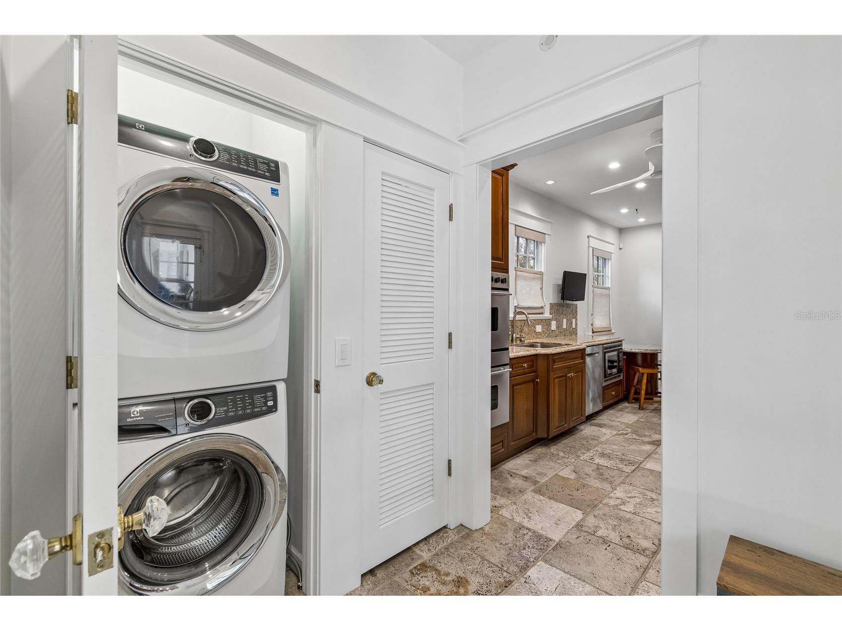 800 S Packwood Avenue Tampa FL 33606 TB8526261 image39