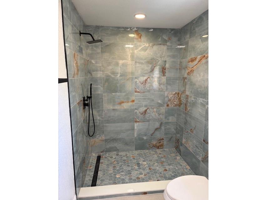 800 Saint Petersburg Drive W Oldsmar FL 34677 TB8489139 image12