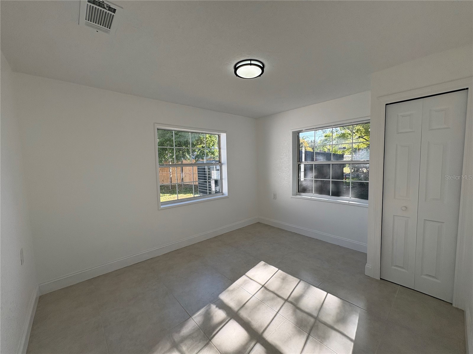 800 Saint Petersburg Drive W Oldsmar FL 34677 TB8489139 image14