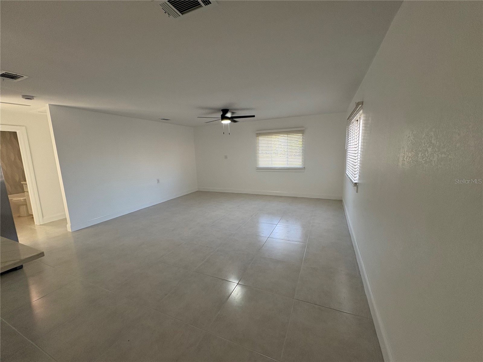800 Saint Petersburg Drive W Oldsmar FL 34677 TB8489139 image6