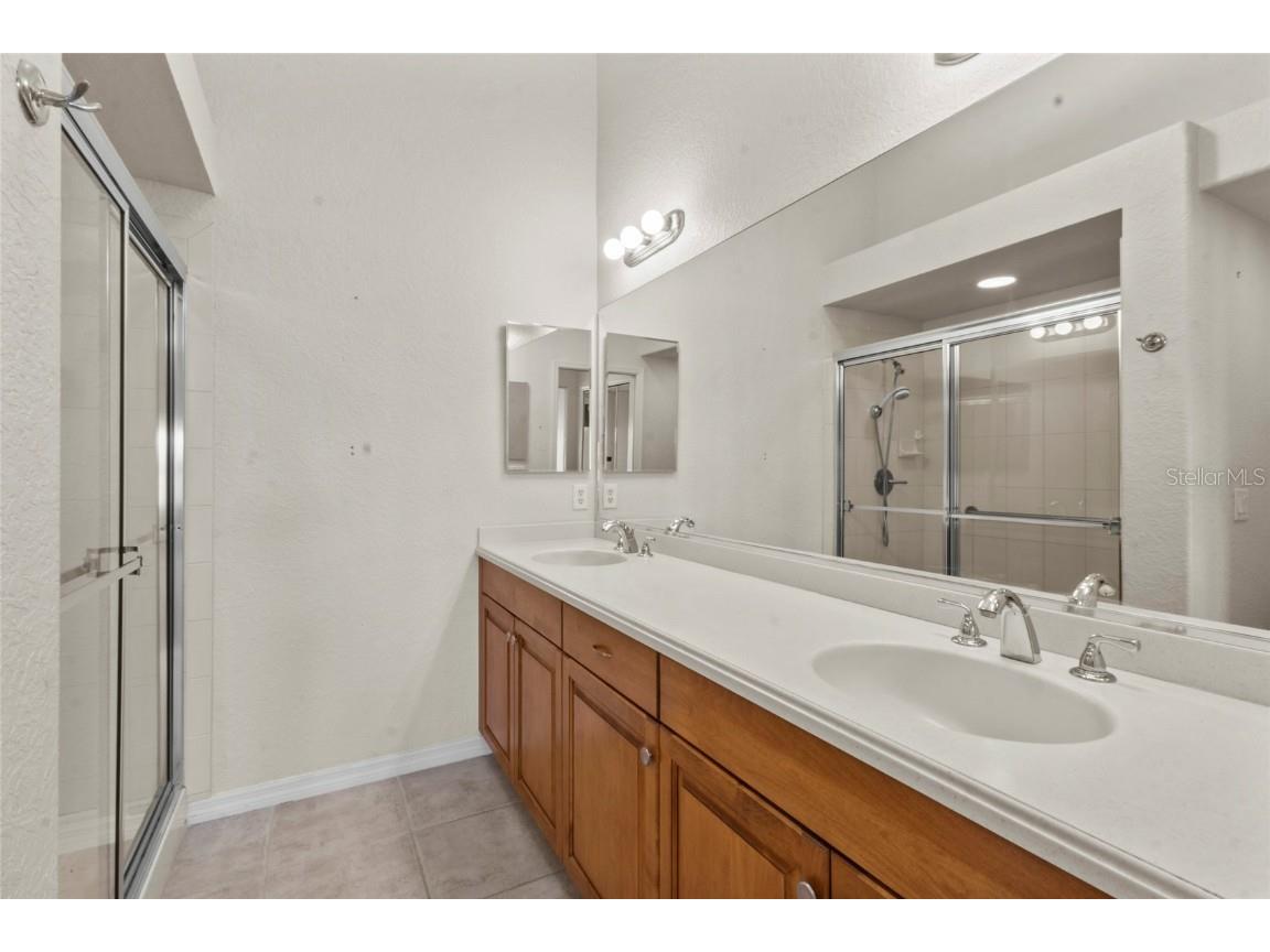 800 San Lino Circle #831 Venice FL 34292 A4673848 image24