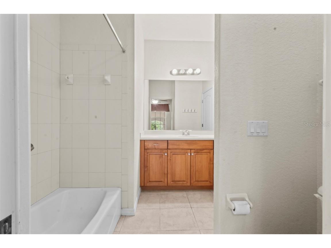 800 San Lino Circle #831 Venice FL 34292 A4673848 image29