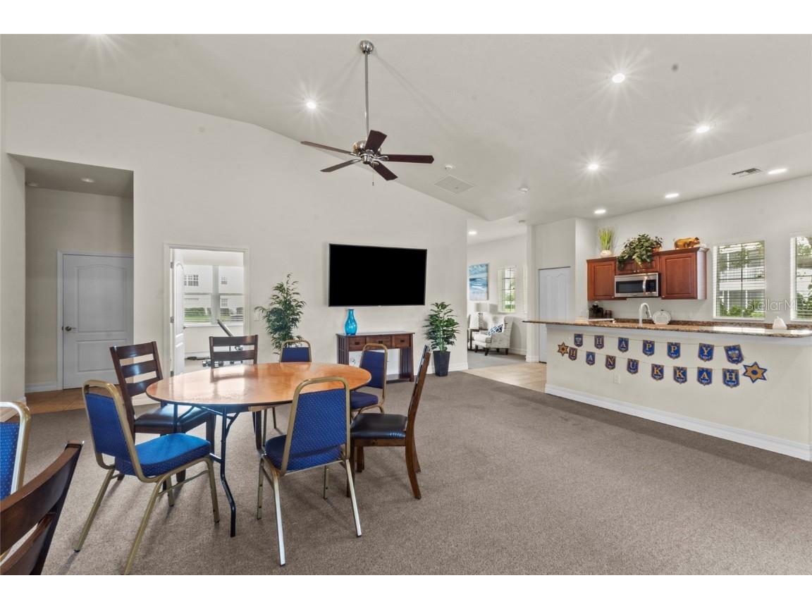 800 San Lino Circle #831 Venice FL 34292 A4673848 image43