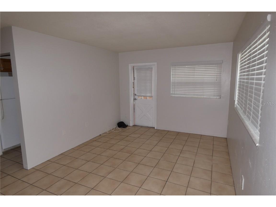 800 Tyrone Boulevard N #E-1 Saint Petersburg FL 33710 U8024162 image3