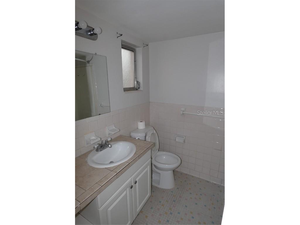 800 Tyrone Boulevard N #E-1 Saint Petersburg FL 33710 U8024162 image7