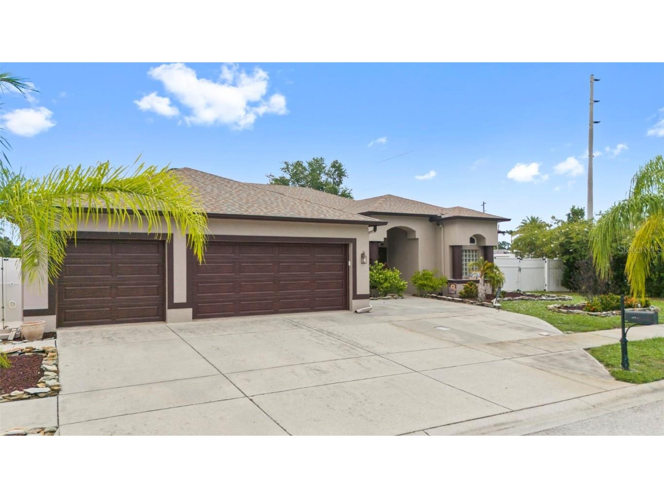 8000 Baytree Drive New Port Richey FL 34653 TB8412522 image1