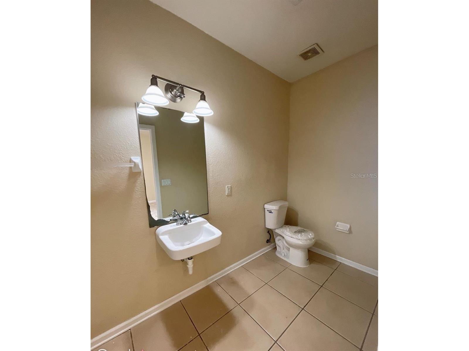 8000 Cool Breeze Drive #105 Orlando FL 32819 O6382117 image11