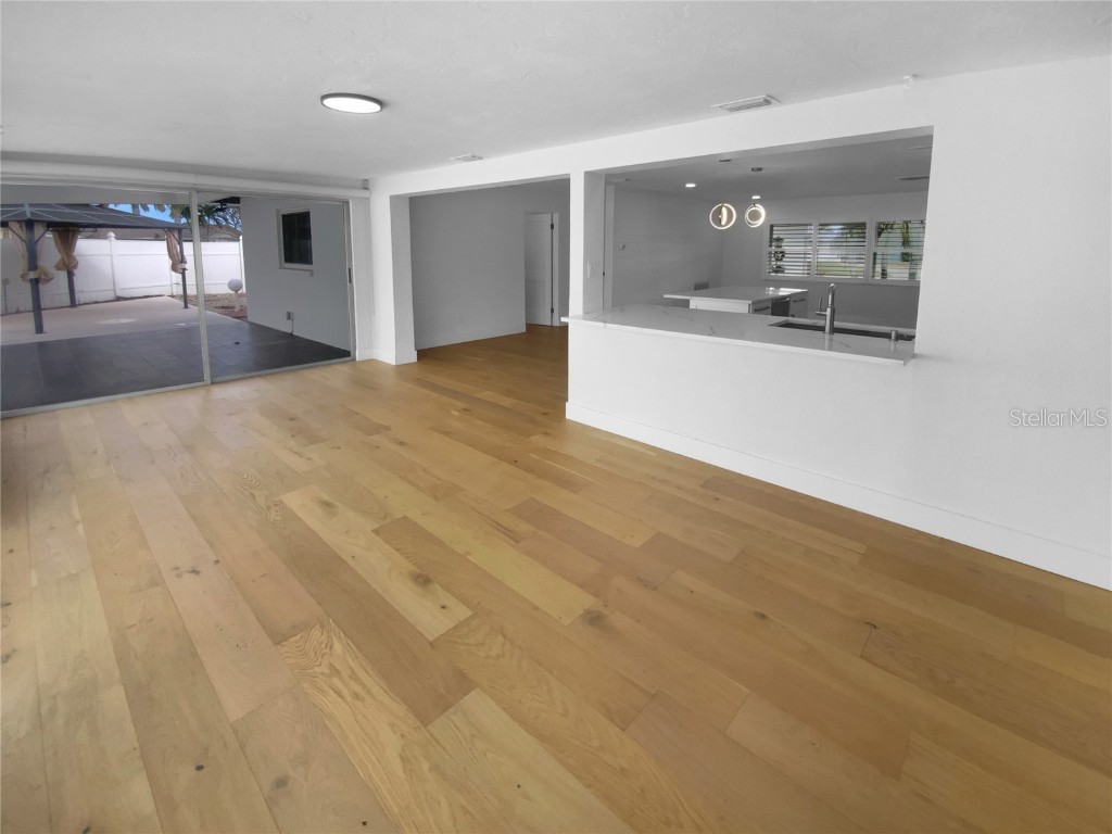 8001 13th Avenue S Saint Petersburg FL 33701 O6371501 image6