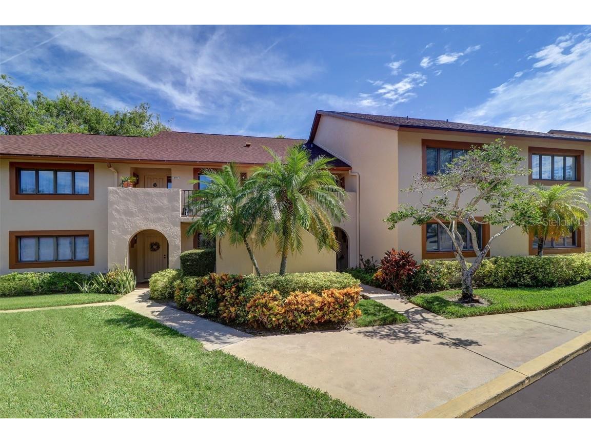 8001 Bardmoor Place #201 Seminole FL 33777 U8213862 image1