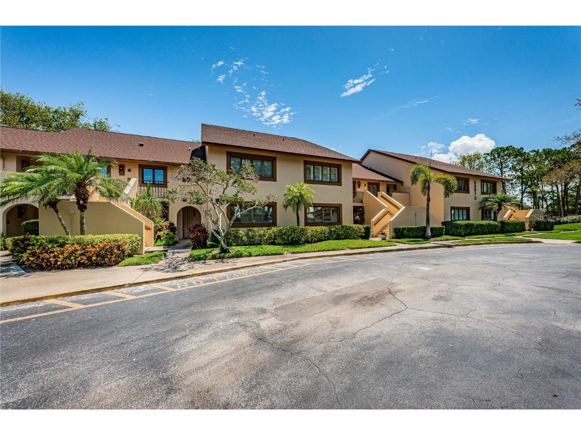 8001 Bardmoor Place #204 Seminole FL 33777 U8203396 image1