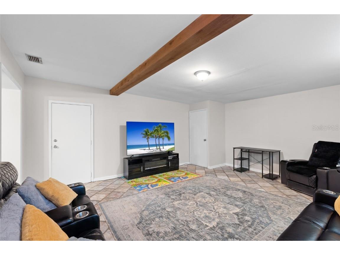 8001 N Ola Avenue Tampa FL 33604 TB8383482 image16