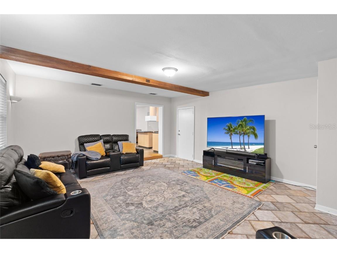 8001 N Ola Avenue Tampa FL 33604 TB8383482 image17