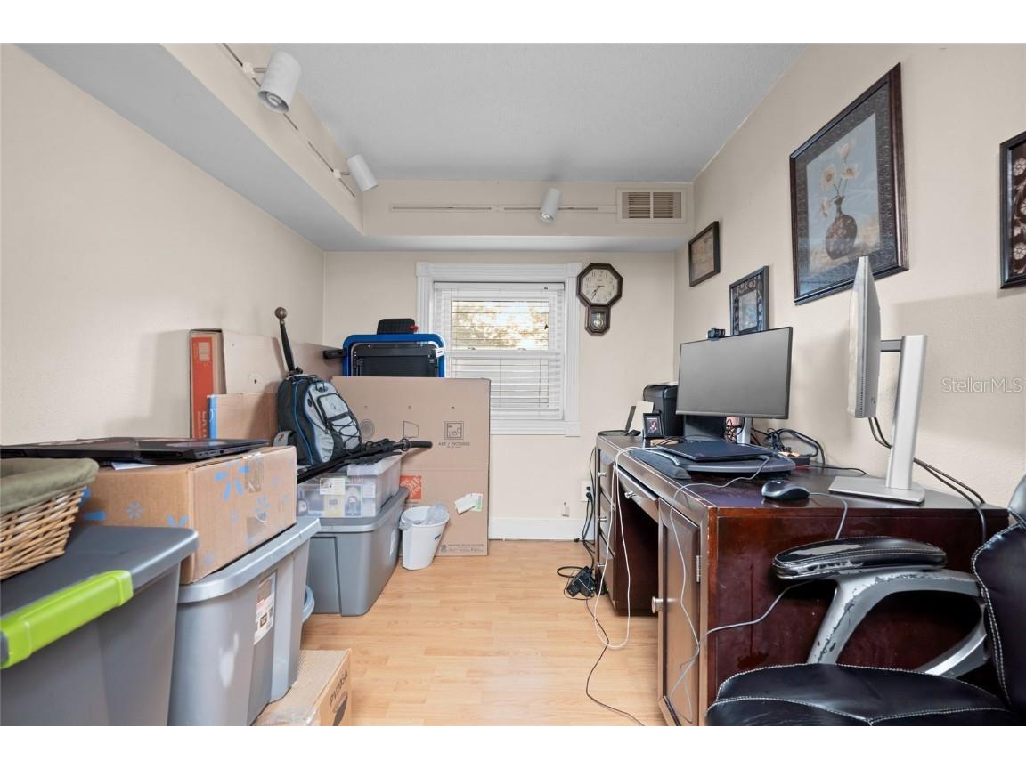 8001 N Ola Avenue Tampa FL 33604 TB8383482 image27