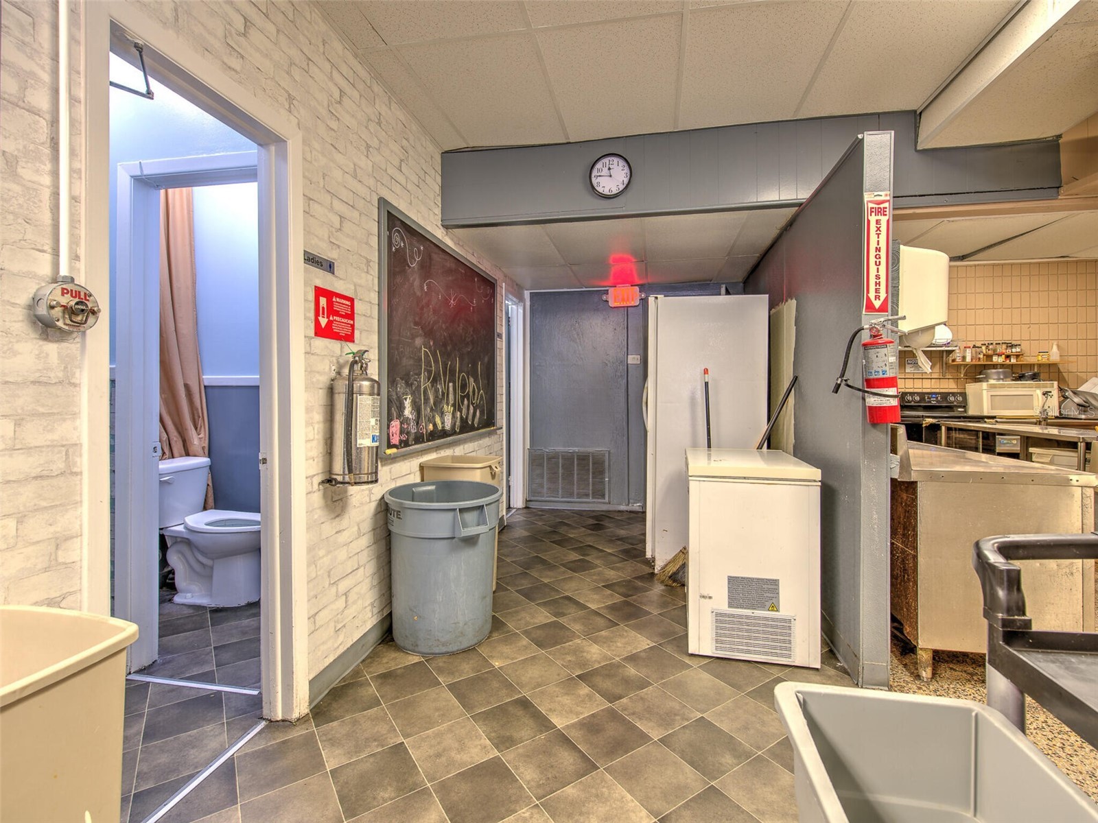 8001 S 301 Highway Riverview FL 33578 TB8467647 image19