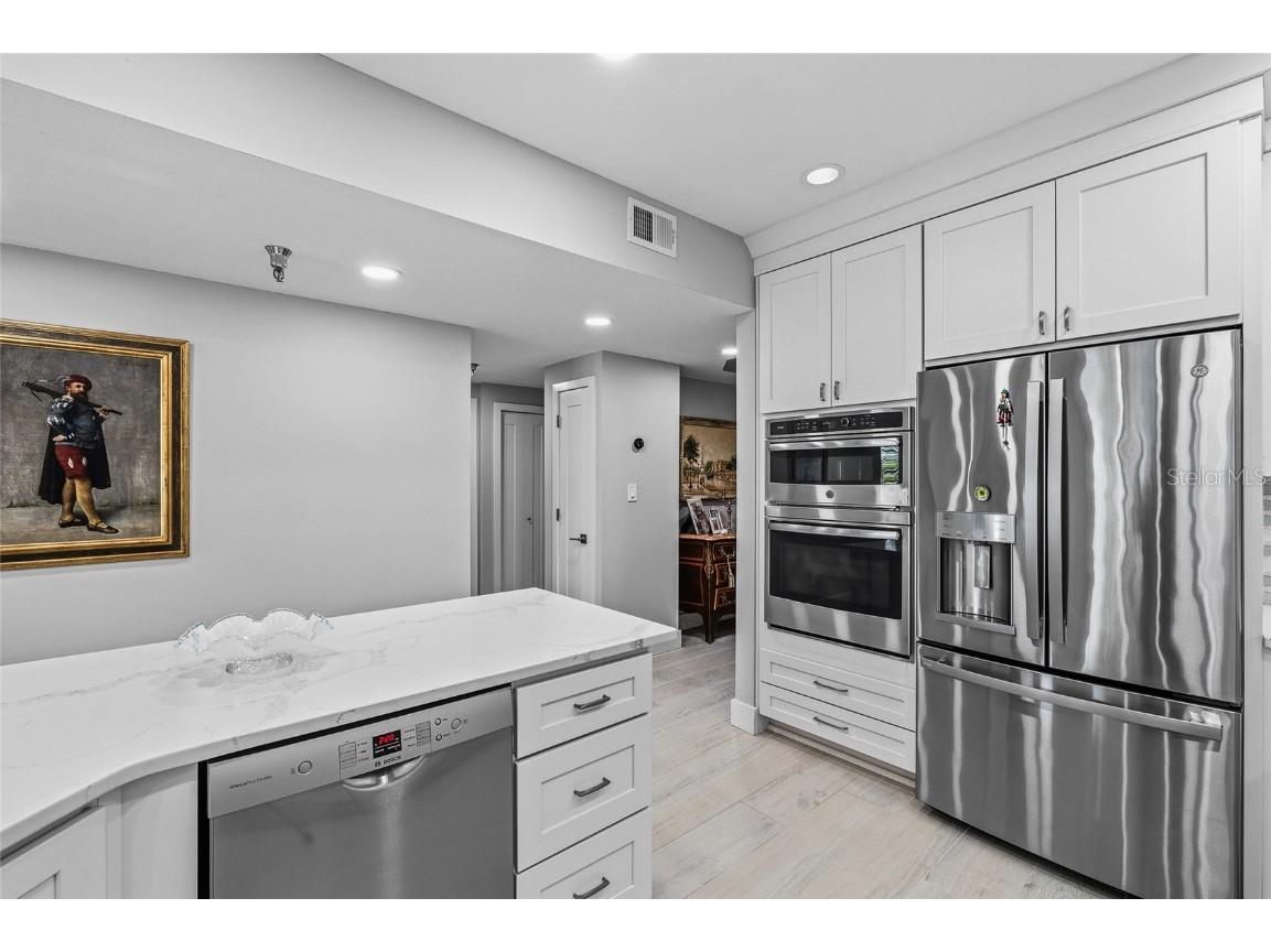 8001 Sailboat Key Boulevard S #105 Saint Pete Beach FL 33707 - BOCA CIEGA BAY A4669511 image10