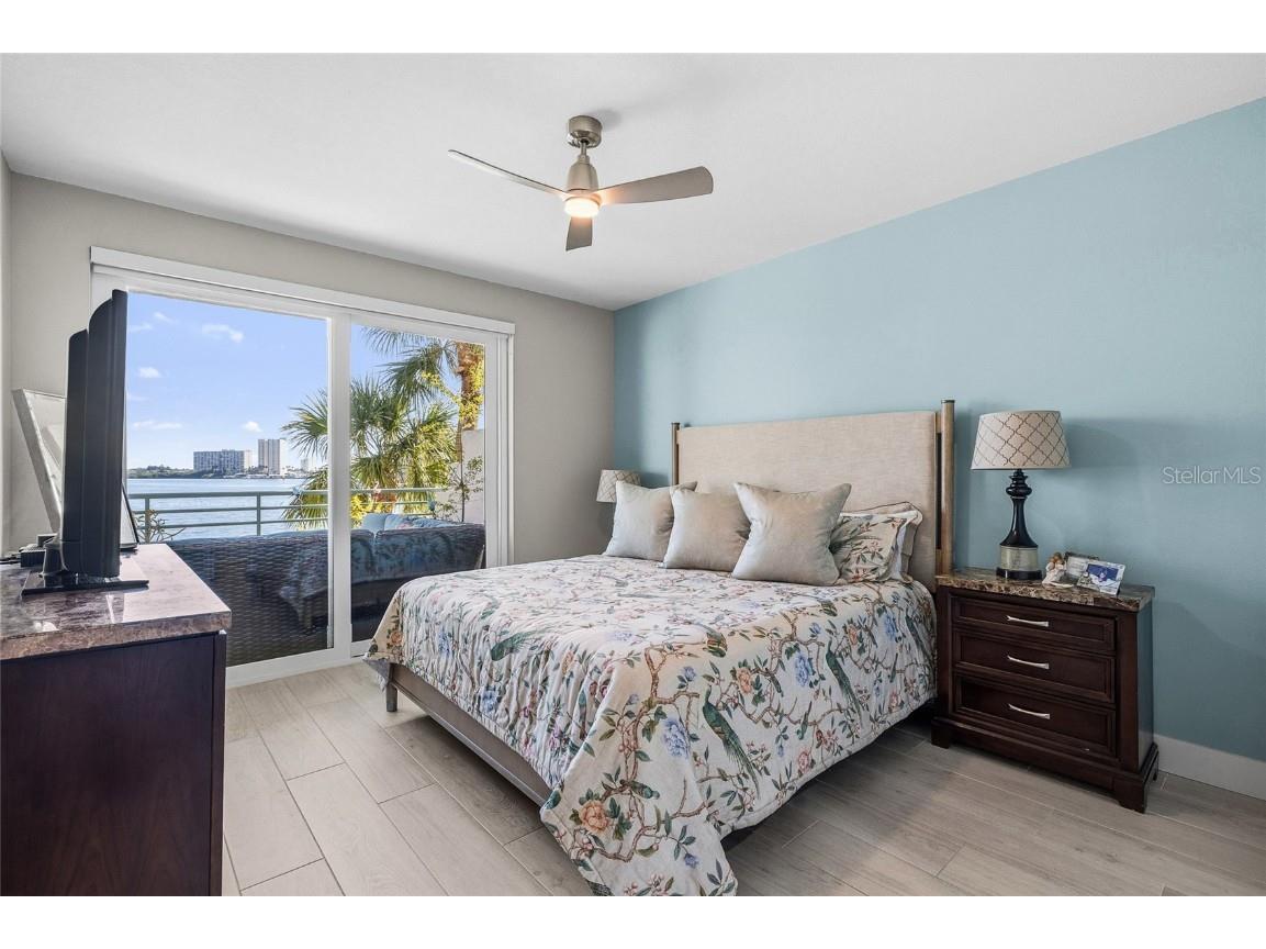 8001 Sailboat Key Boulevard S #105 Saint Pete Beach FL 33707 - BOCA CIEGA BAY A4669511 image18