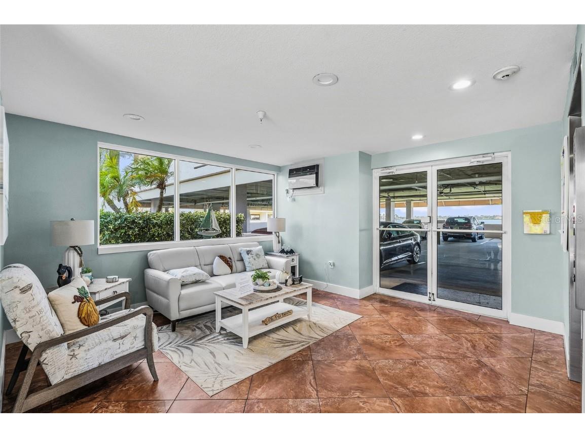 8001 Sailboat Key Boulevard S #105 Saint Pete Beach FL 33707 - BOCA CIEGA BAY A4669511 image34