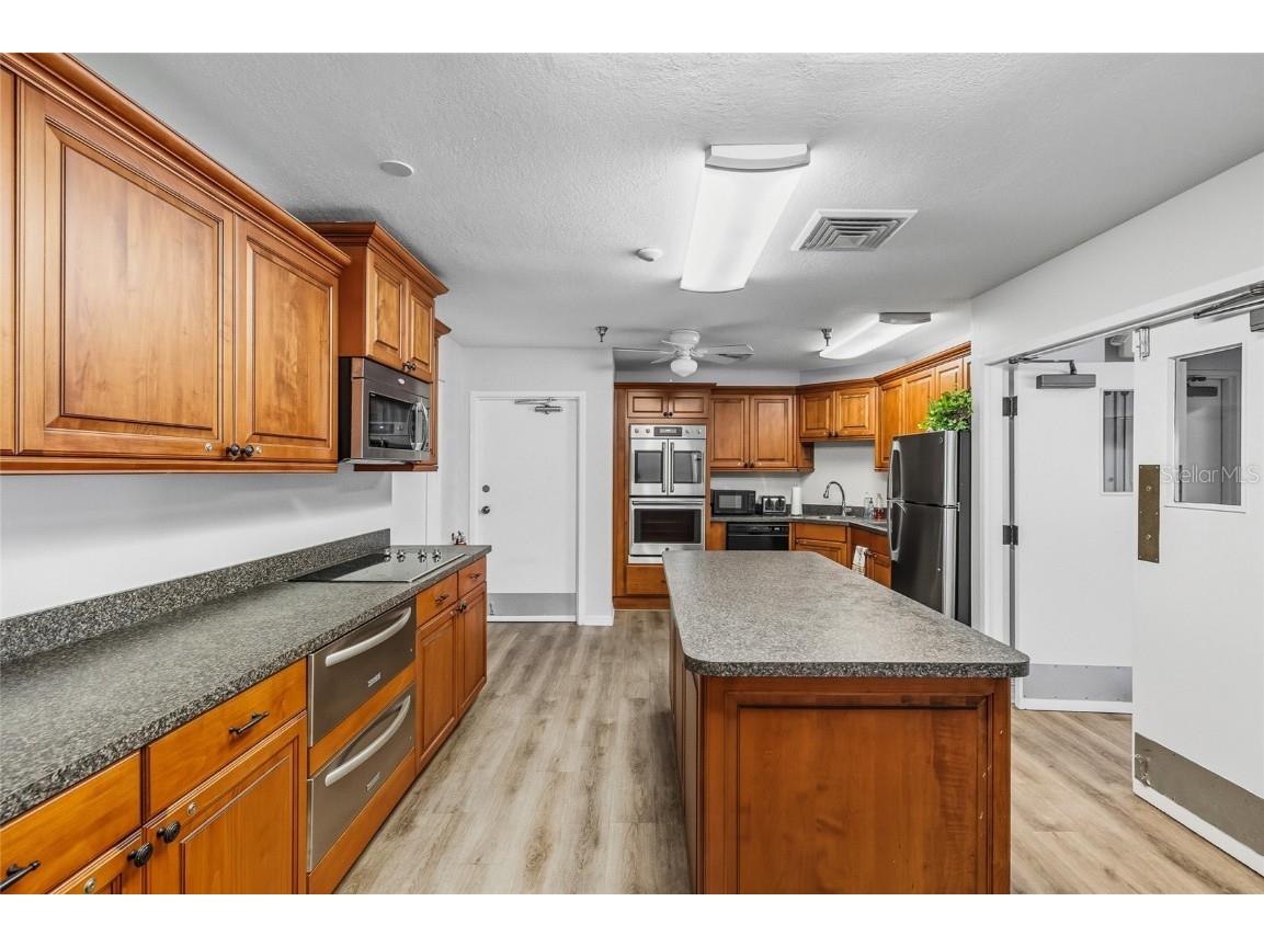 8001 Sailboat Key Boulevard S #105 Saint Pete Beach FL 33707 - BOCA CIEGA BAY A4669511 image38