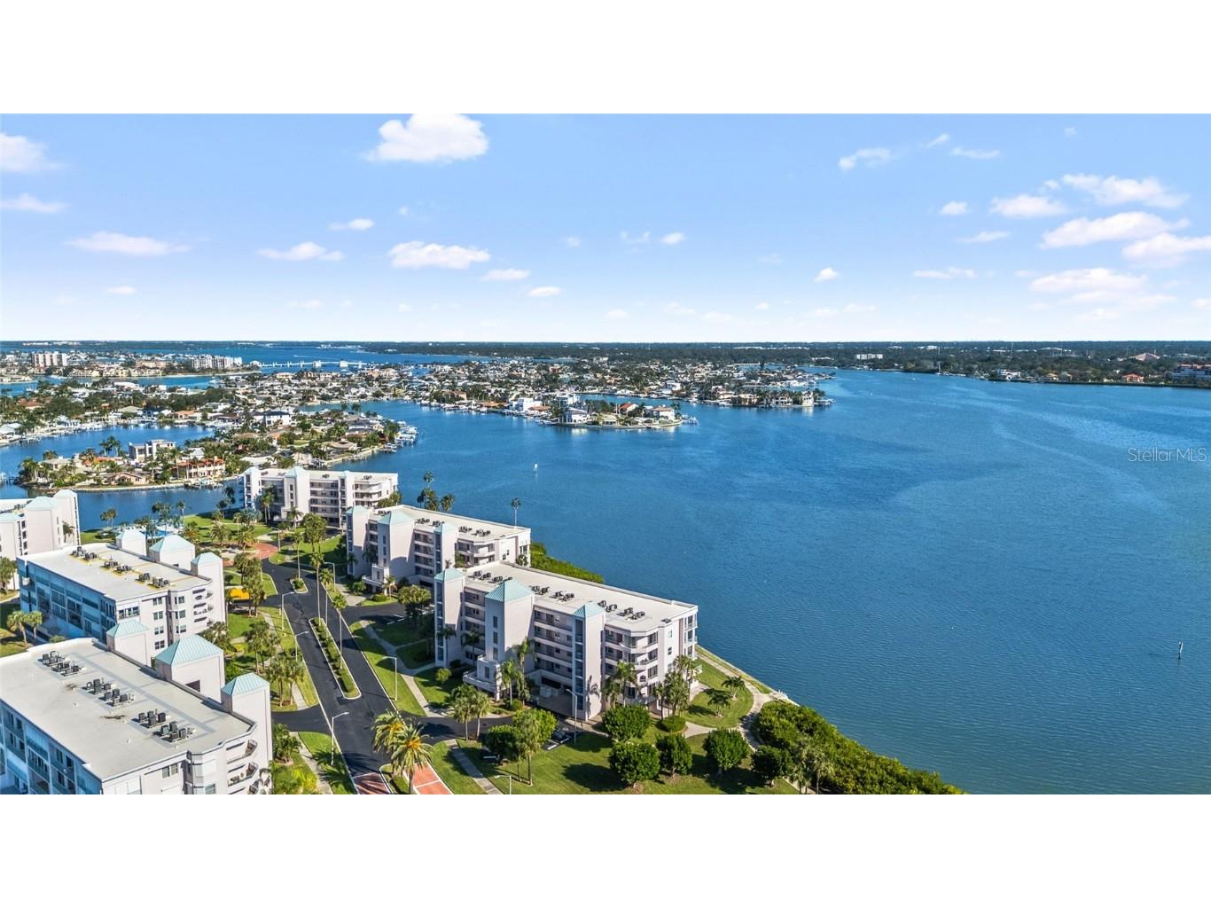 8001 Sailboat Key Boulevard S #105 Saint Pete Beach FL 33707 - BOCA CIEGA BAY A4669511 image47