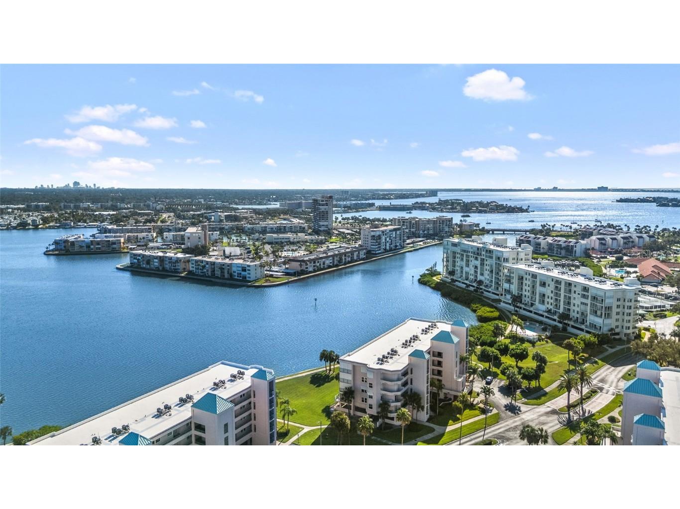 8001 Sailboat Key Boulevard S #105 Saint Pete Beach FL 33707 - BOCA CIEGA BAY A4669511 image48