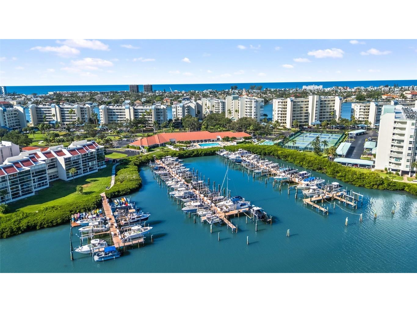 8001 Sailboat Key Boulevard S #105 Saint Pete Beach FL 33707 - BOCA CIEGA BAY A4669511 image51