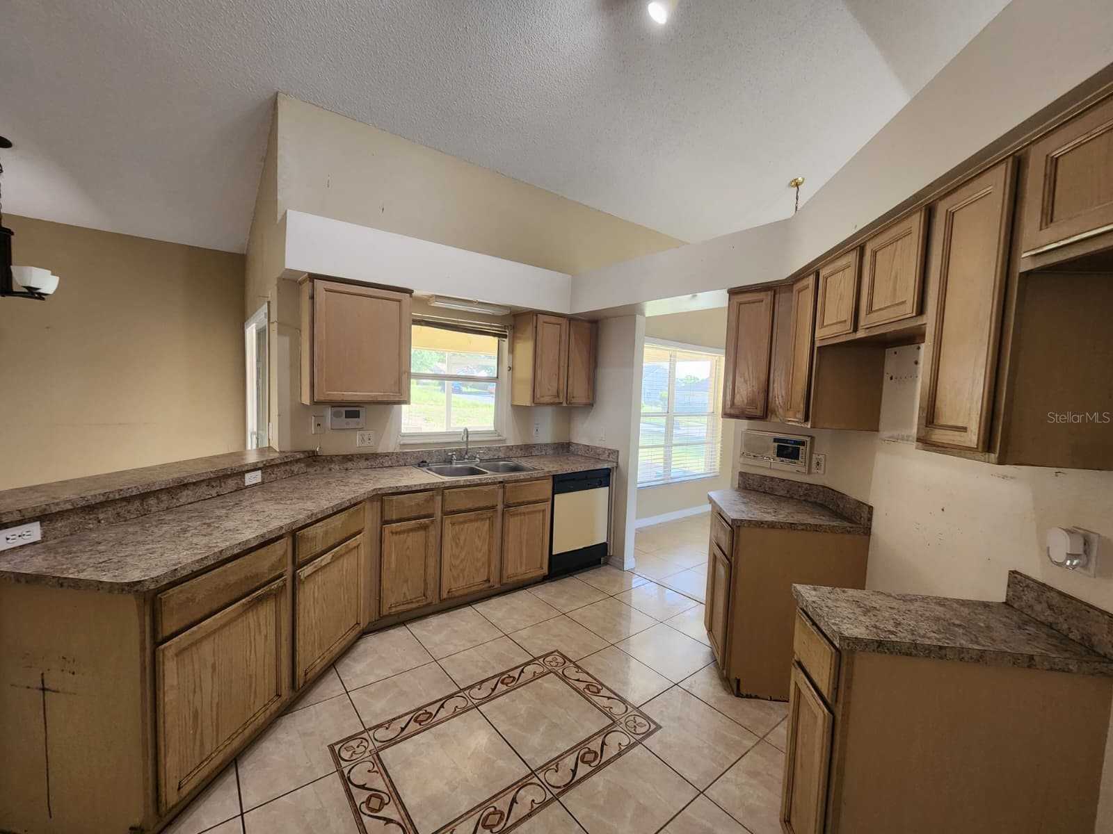 8001 Stirrupwood Court Orlando FL 32818 O6402085 image4