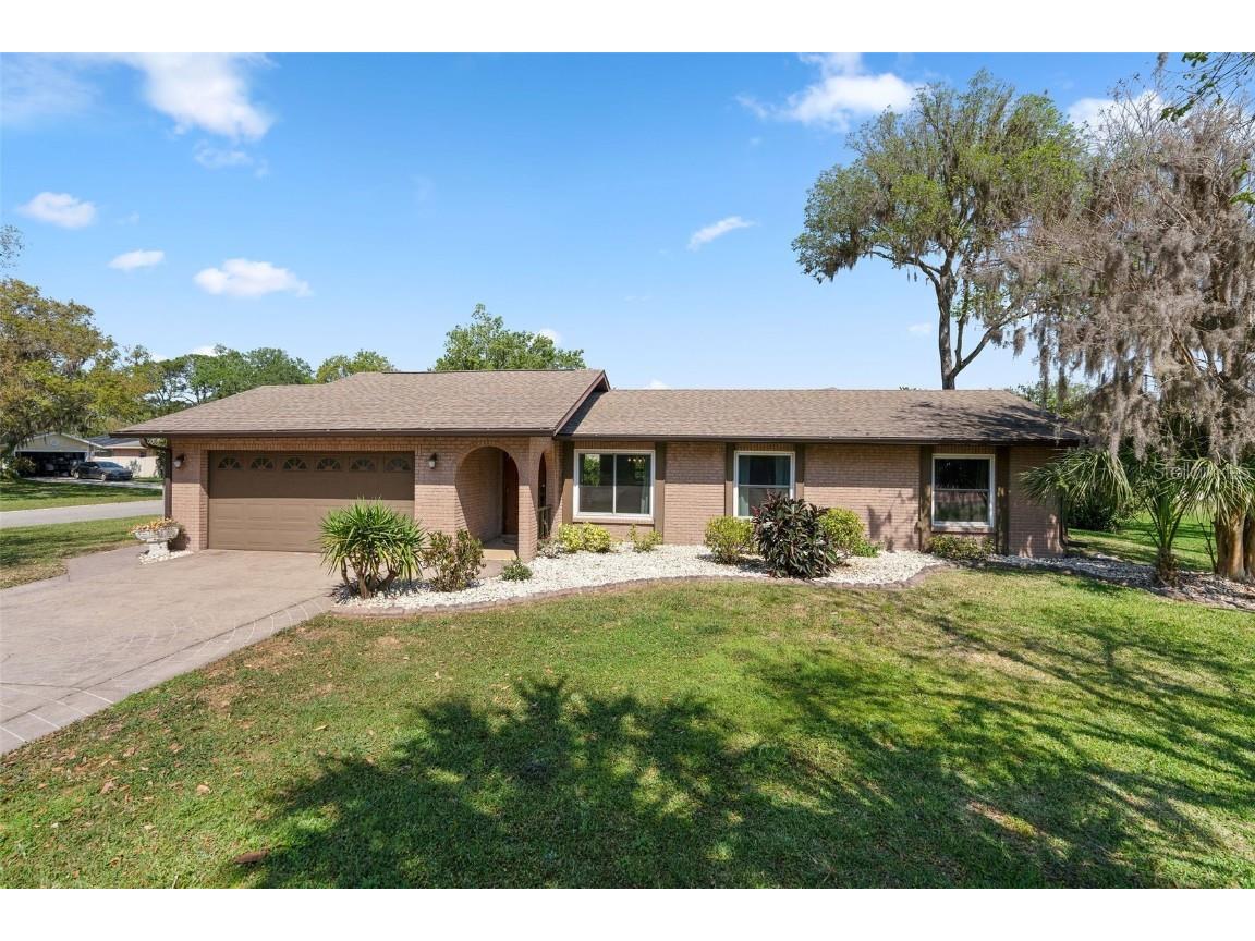 8002 Oak Drive Palmetto FL 34221 U8193432 image1