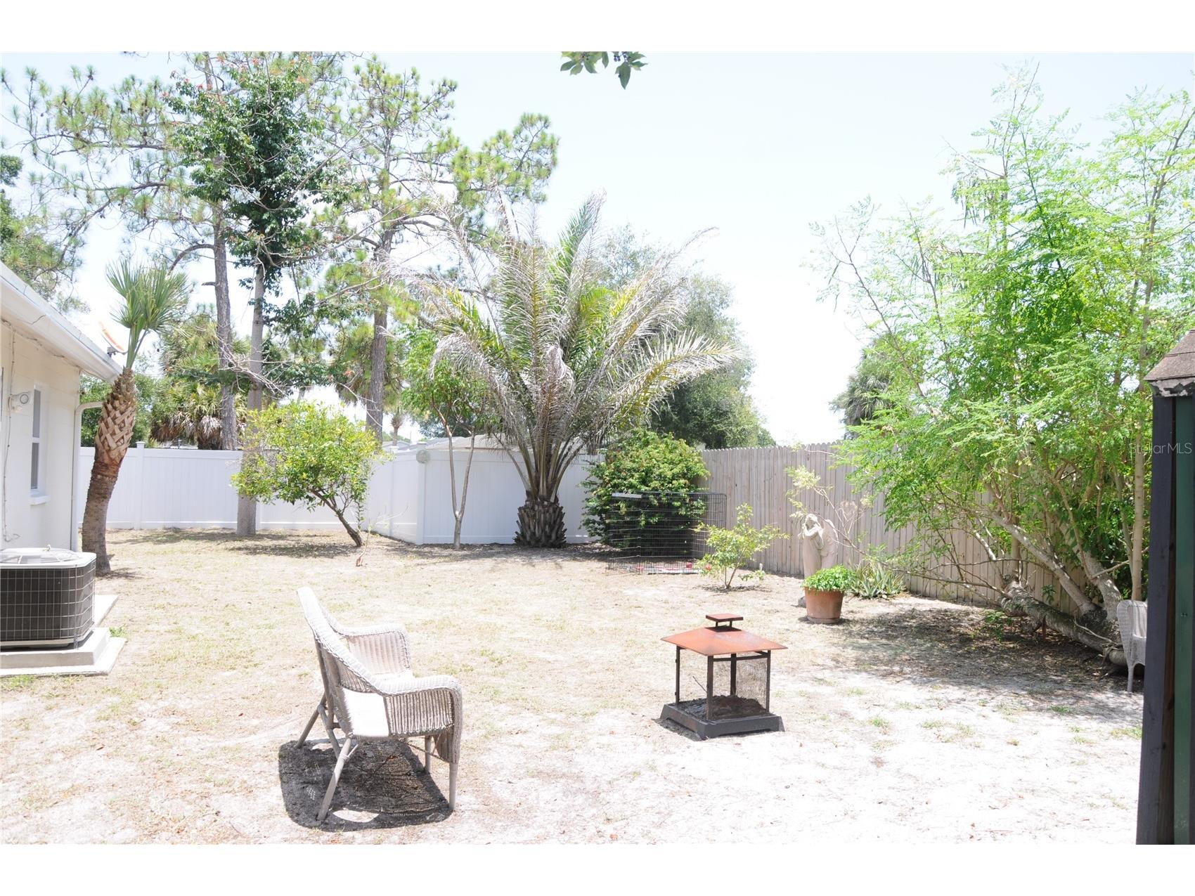 8002 Woodvine Place Tampa FL 33615 TB8528951 image30