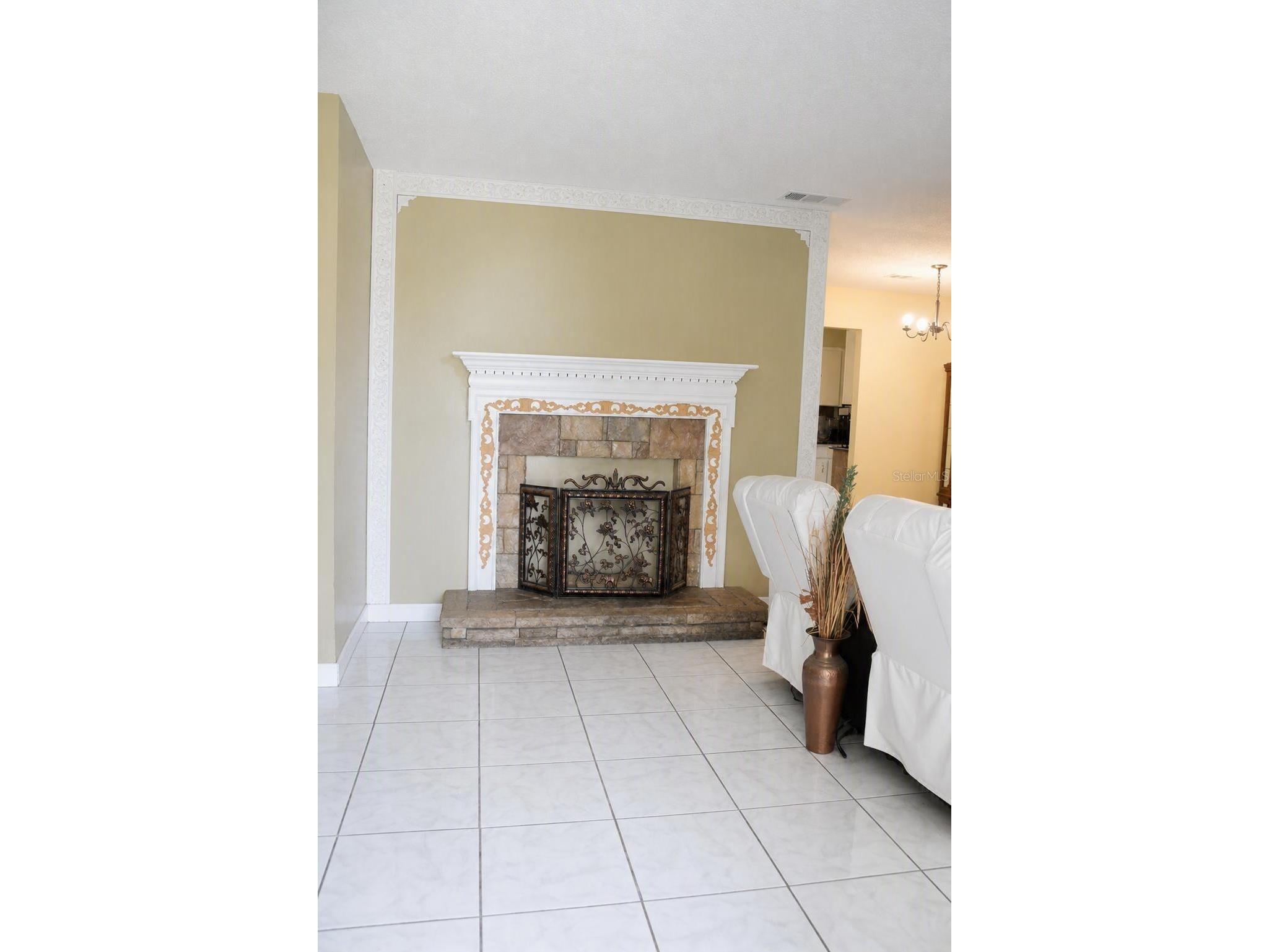 8002 Woodvine Place Tampa FL 33615 TB8528951 image6