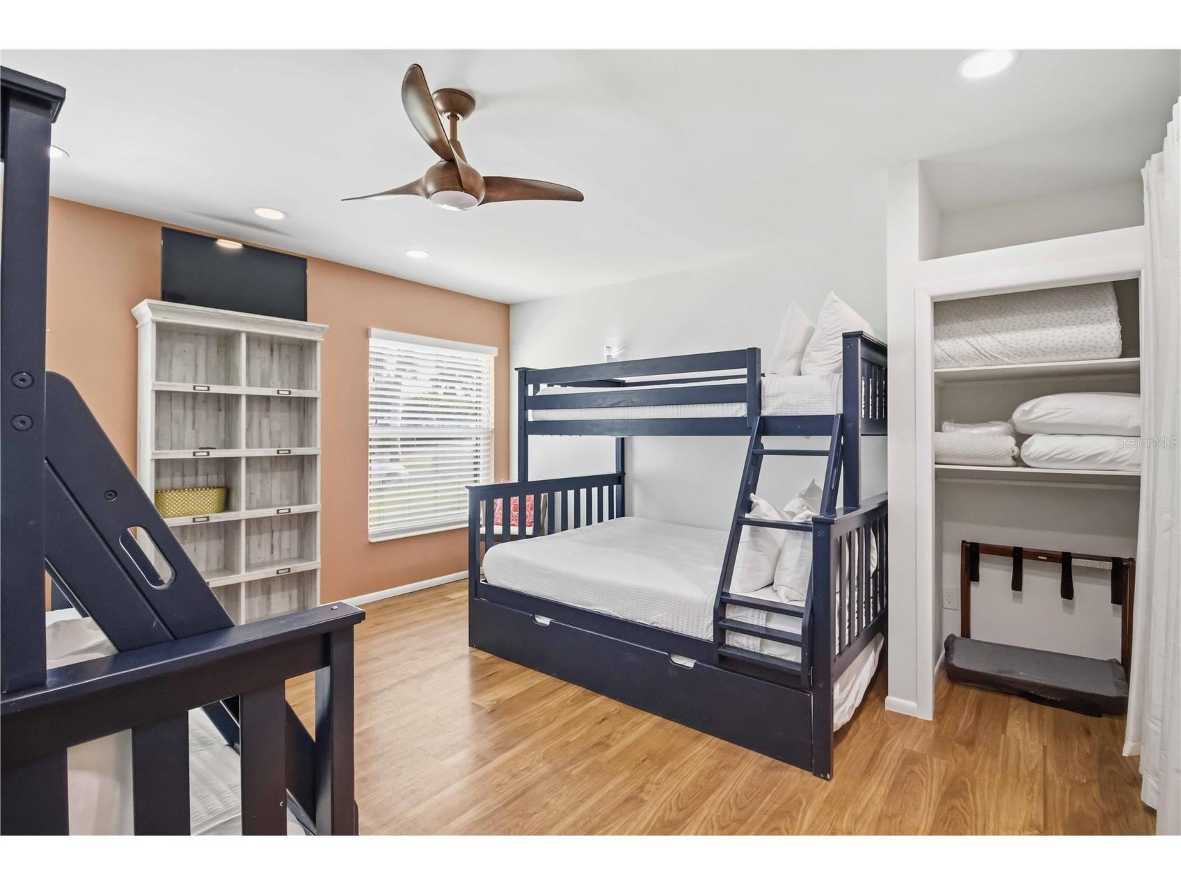 8003 19th Avenue Drive W Bradenton FL 34209 A4696770 image16