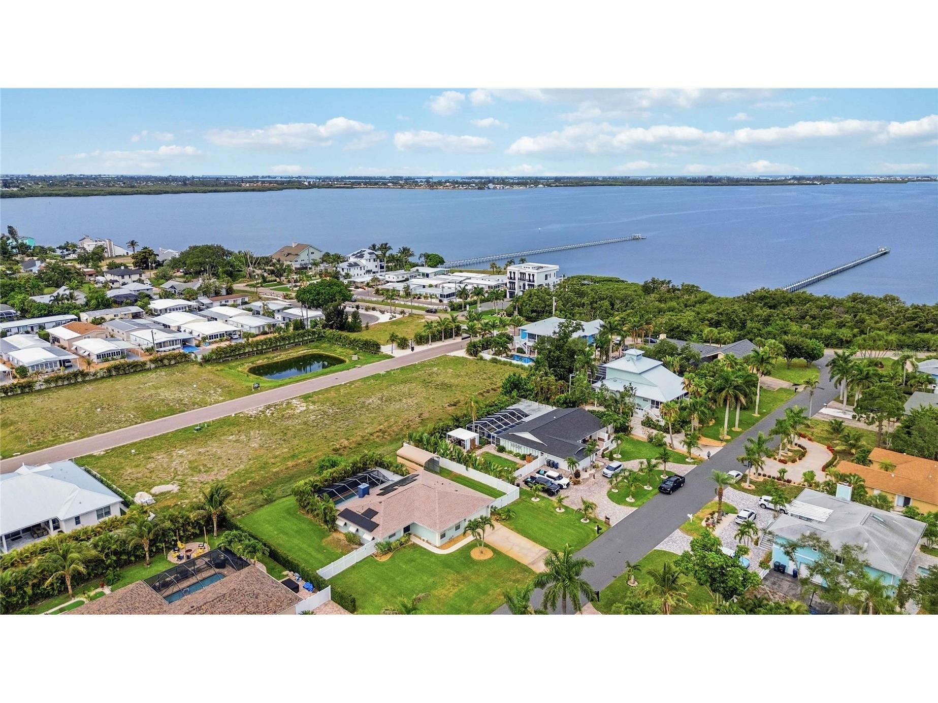 8003 19th Avenue Drive W Bradenton FL 34209 A4696770 image34