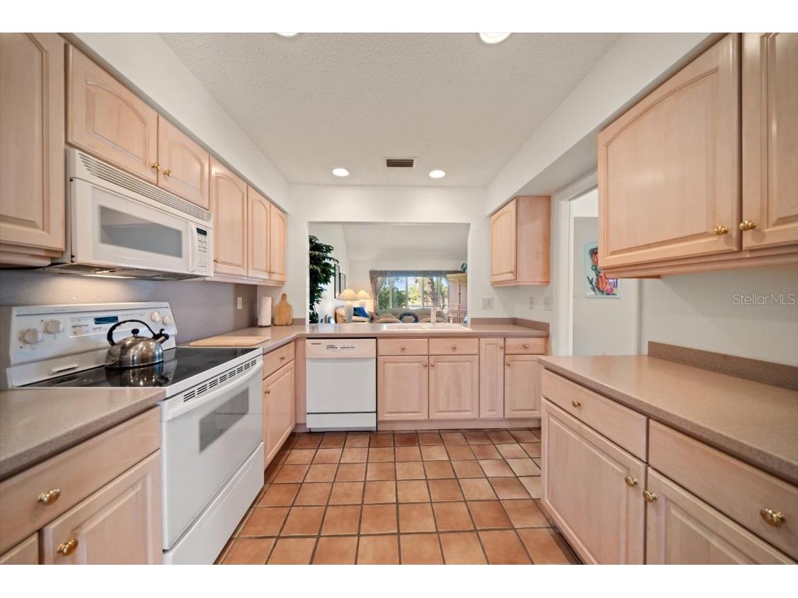 8003 Bardmoor Place #204 Seminole FL 33777 TB8355577 image11