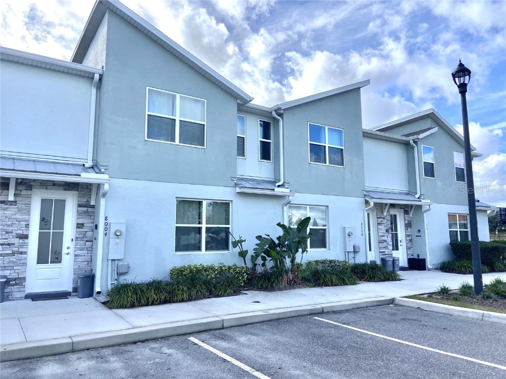 8004 Formosa Valley Place Kissimmee FL 34747 TB8456199 image1