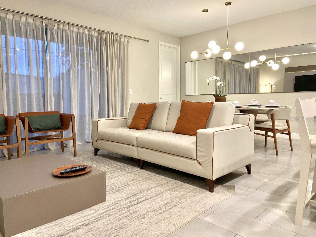 8004 Formosa Valley Place Kissimmee FL 34747 TB8456199 image2