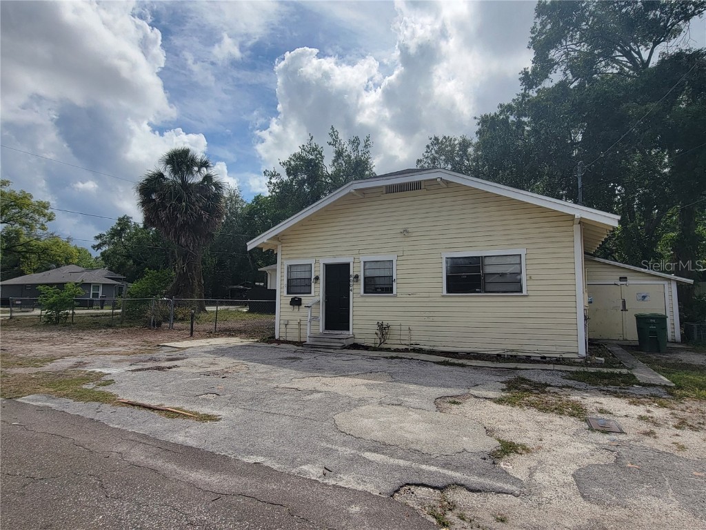 8004 N Klondyke St Tampa FL 33604 T3540730 image1